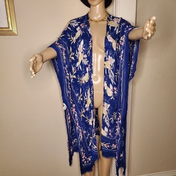 American eagle blue floral print kimono - Picture 11 of 12